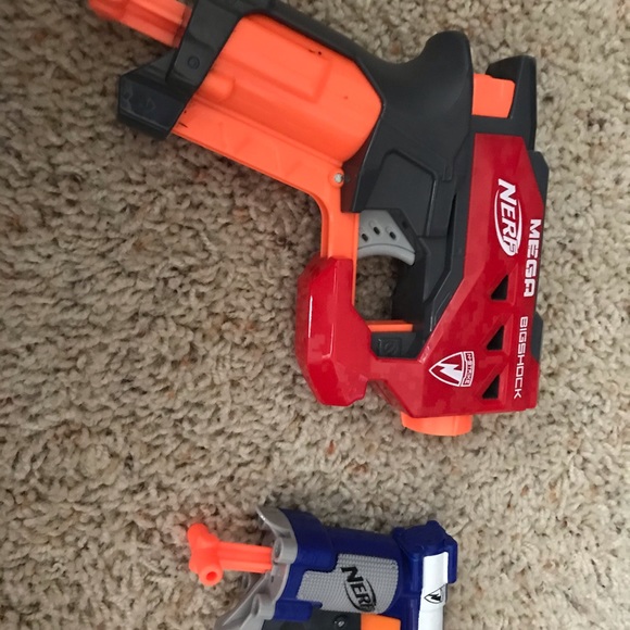 Nerf collection 600 worth of nerf guns - Picture 14 of 14